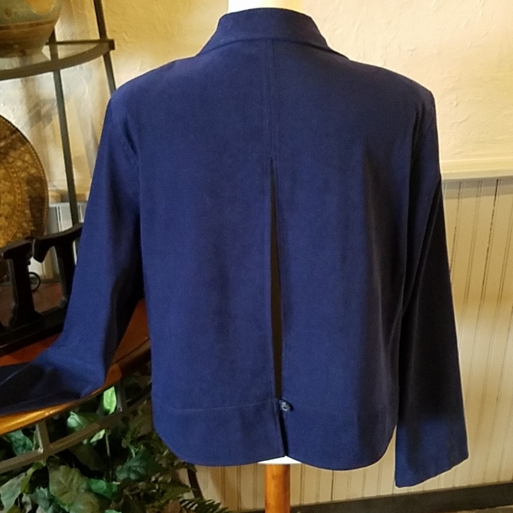 💕Ericka* Jacket - Picture 2 of 7